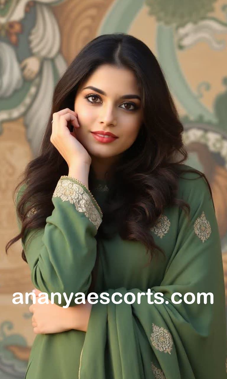 Call Girls in Sirsaganj